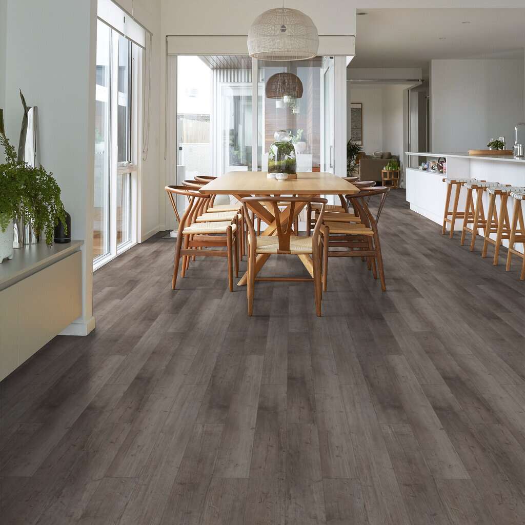 Shaw Floorte Pro Paragon 5" Plus 1019V-05039 Distinct Pine 5" X 48.03" SPC Vinyl Flooring (15 SF/Box)