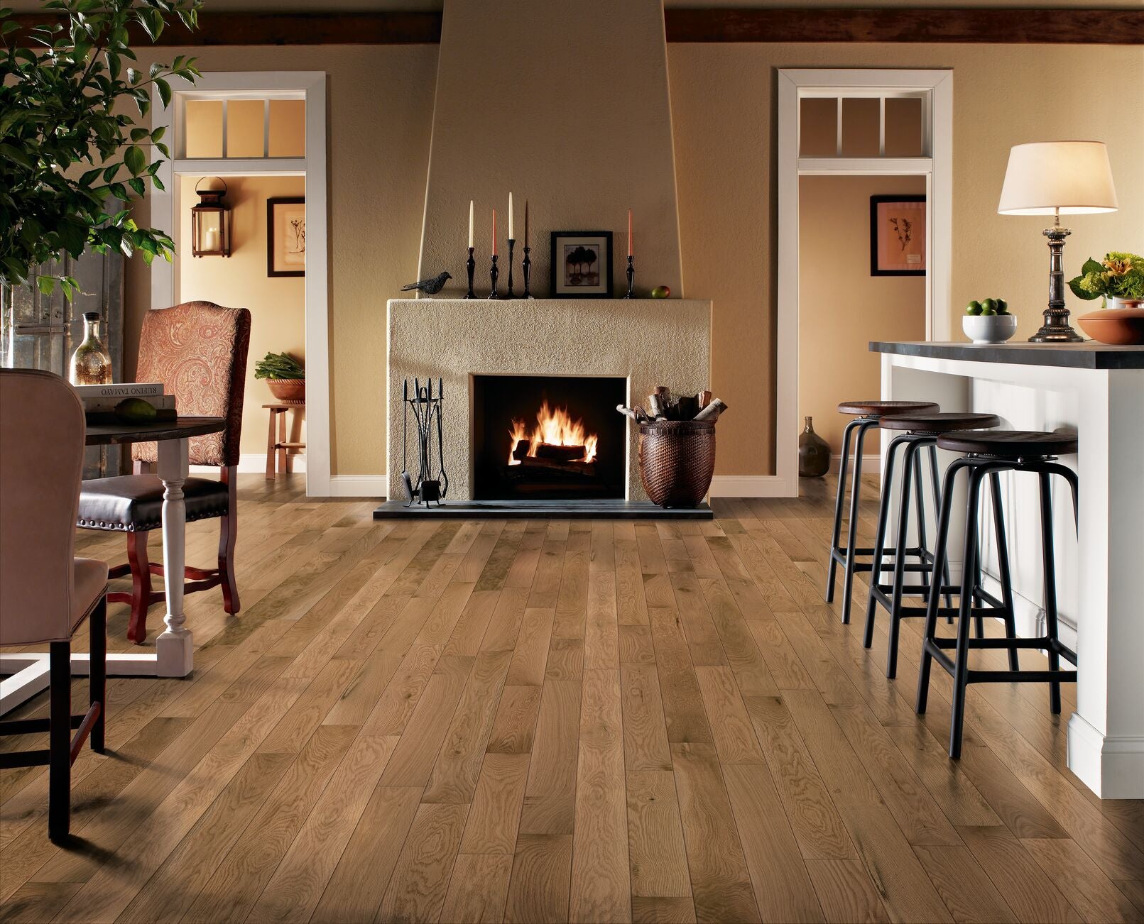 Bruce Dundee Wide Plank Natural CB5220LG 5" x Varying Lengths Solid Hardwood (23.50 SF/Box)