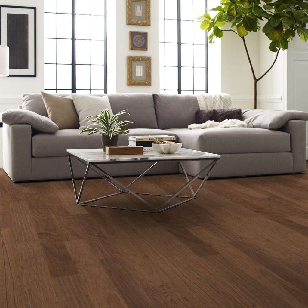 Shaw Sequoia Hickory 5 SW539-00879 Woodlake 5.00" Wide X Random Lengths Engineered Scraped Hickory Hardwood Flooring (23.66 Sf/Box)