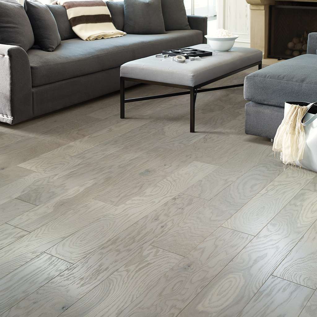 Shaw Villa Sw705-01069 Quartz 6.38" Wide X Random Lengths Smooth White Oak Hardwood Flooring (30.48 Sf/Box)