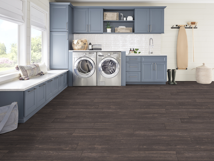 Mannington Restoration Collection® French Oak 28020L Peppercorn 7 9/16" x 50 1/2" (21.22 SF/Box)