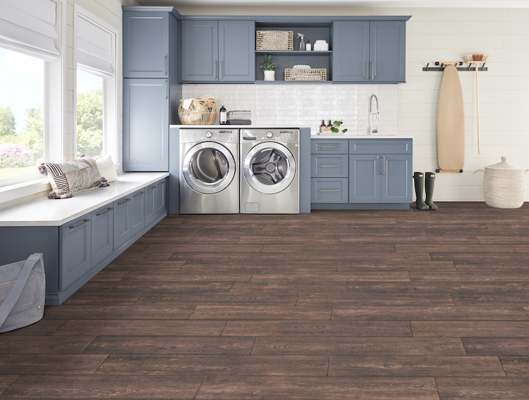 Mannington Restoration Collection® French Oak 28022L Nutmeg 7 9/16" x 50 1/2" (21.22 SF/Box)