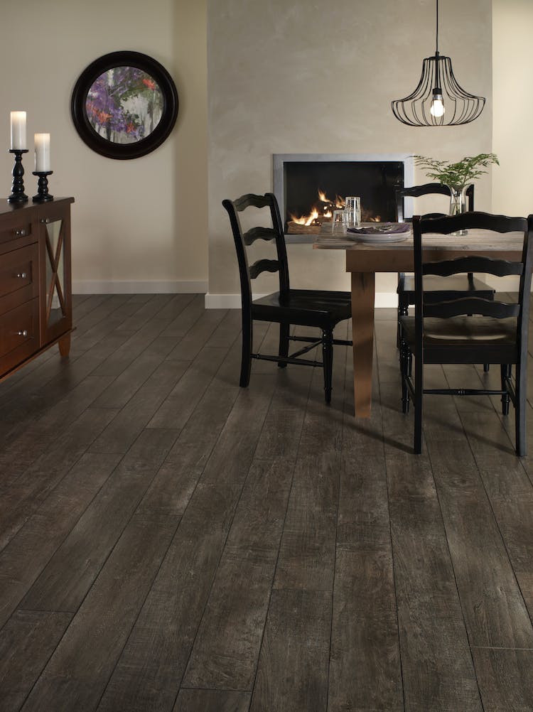 Mannington Restoration Collection® Arcadia 22312-185673 Smoke 6 3/16" x 50 1/2" (17.40 SF/Box)