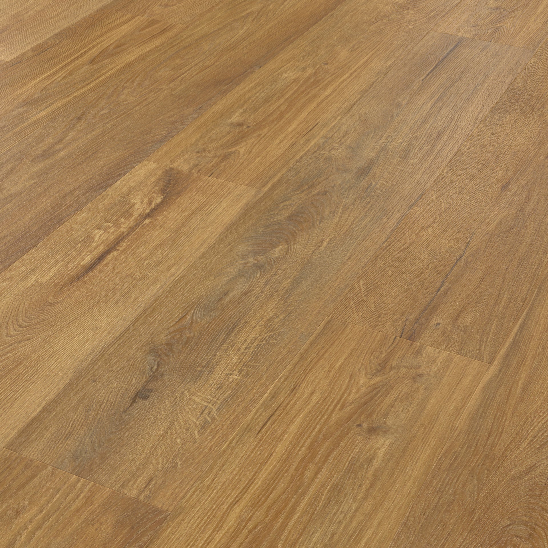 Karndean Korlok Select Glenmore Oak RKP8237 Mid Brown Wood Plank 9" x 56"