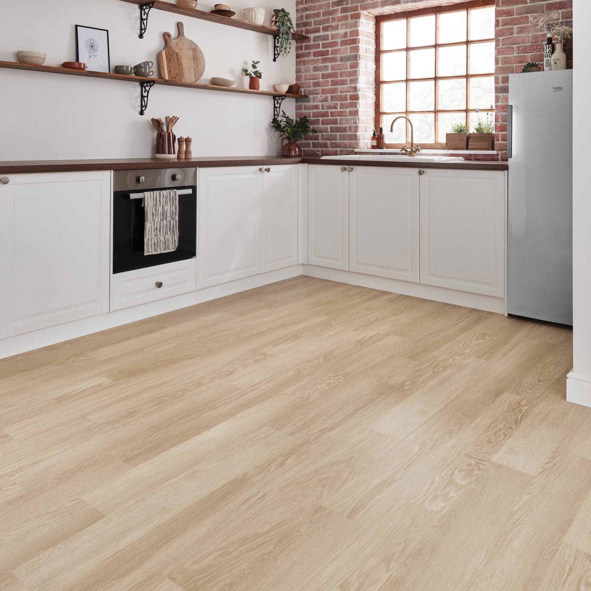 Karndean Knight Tile Rigid Core Dutch Limed Oak SCB-KP154-6 6" x 36"