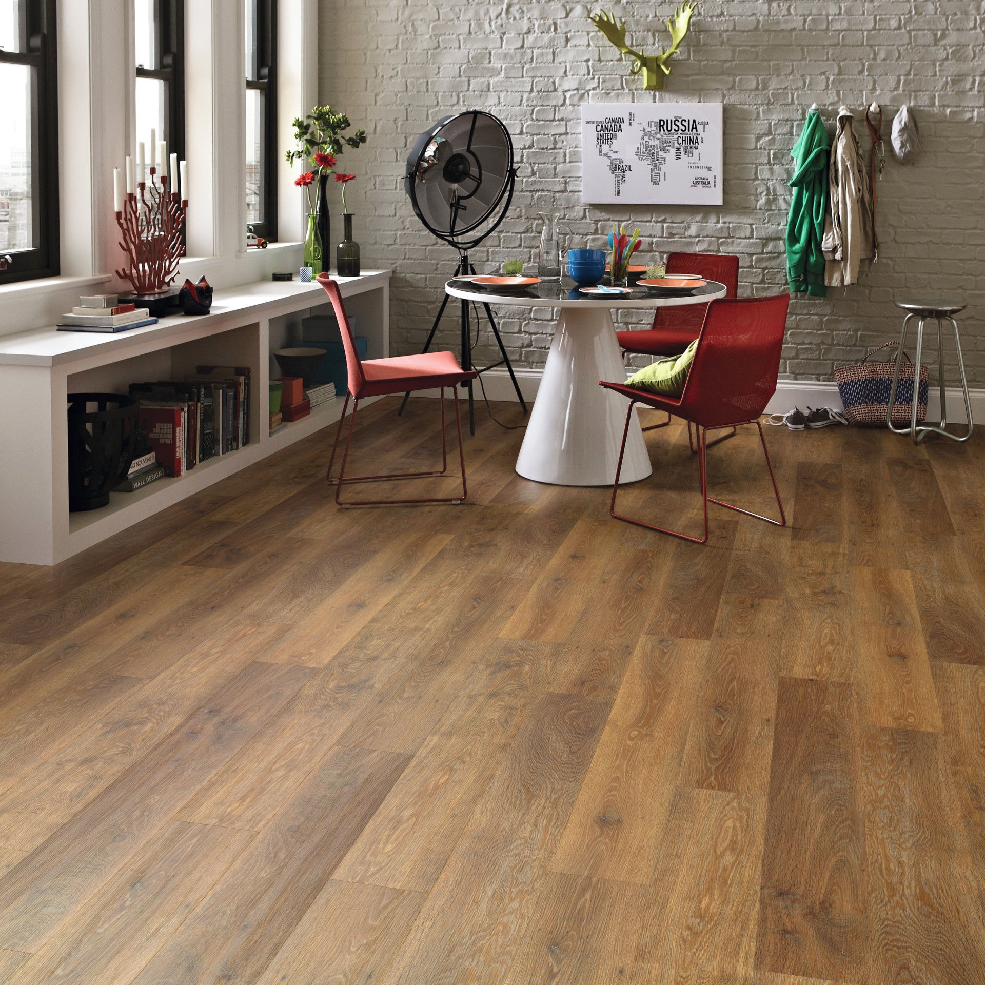 Karndean Knight Tile Rigid Core Classic Limed Oak SCB-KP97-6 Wood Plank 6" x 36" (29.53 SF/Box)