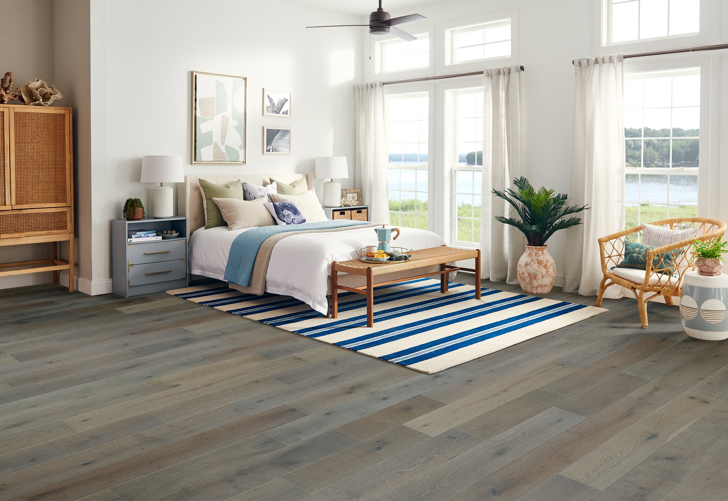 Bruce Engineered Hardwood Flooring White Oak Brushed Impressions Dream State 7 1/2" BRBH75EK54W