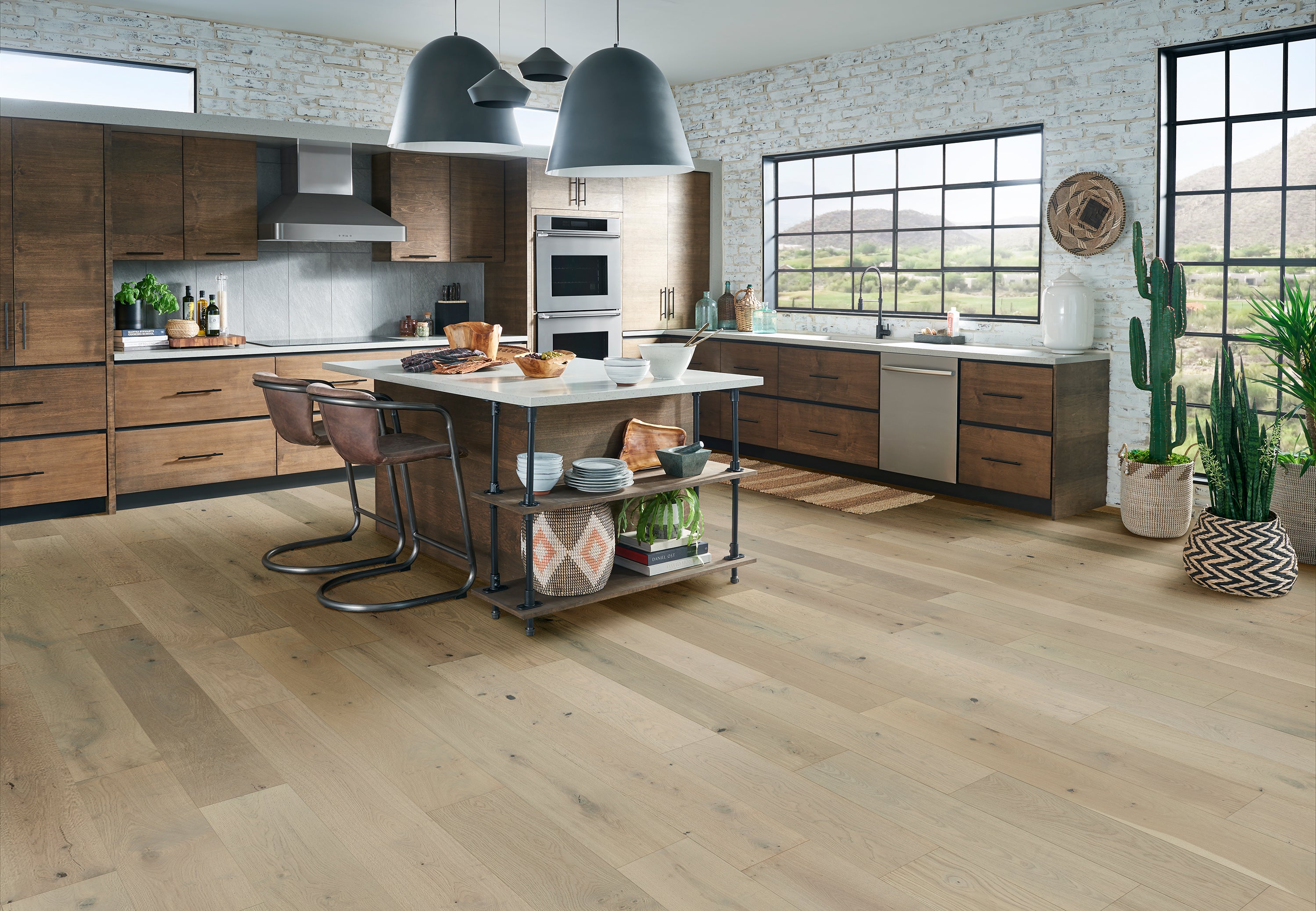 Bruce Engineered Hardwood Flooring White Oak Brushed Impressions Quietly Curated 9" BRBH96EK16W