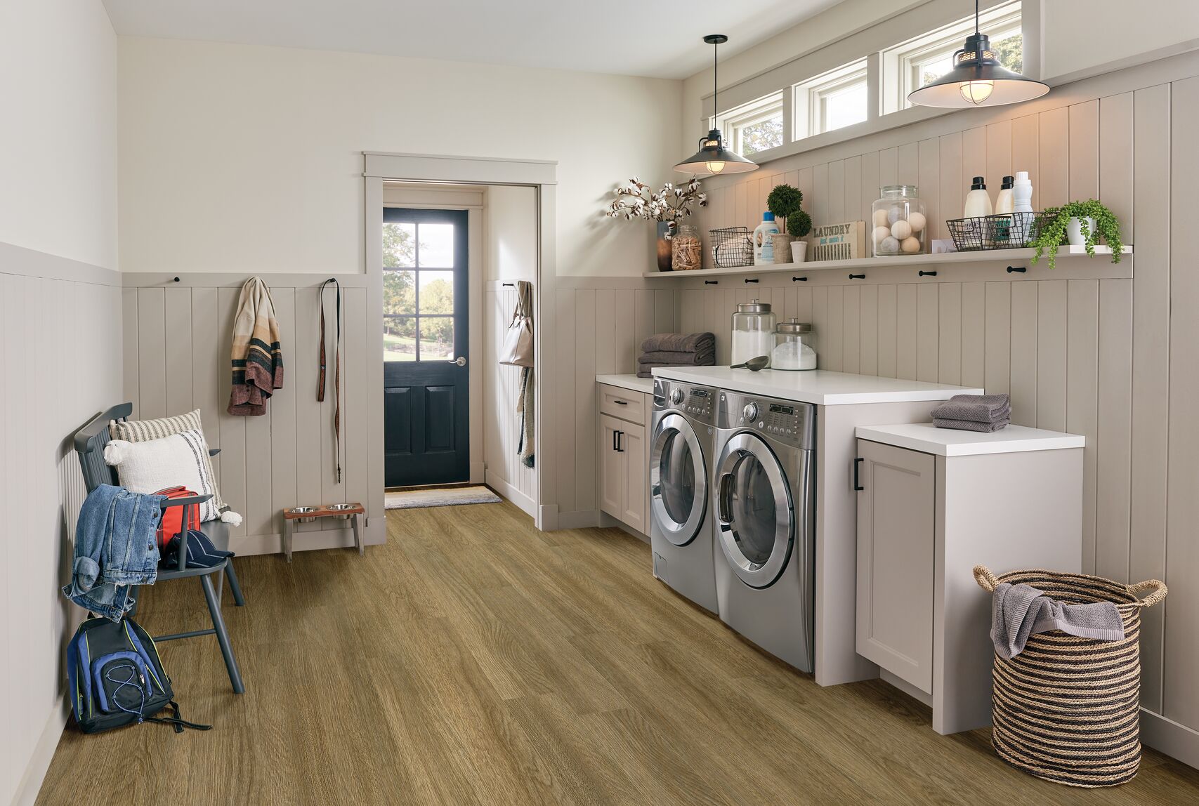 Bruce LifeSeal Classic Plus Collection BRLP70RK07E Charming Riverside 7.87 inch x 60 inch Oak Rigid Core Flooring (32.81 SF/Box)