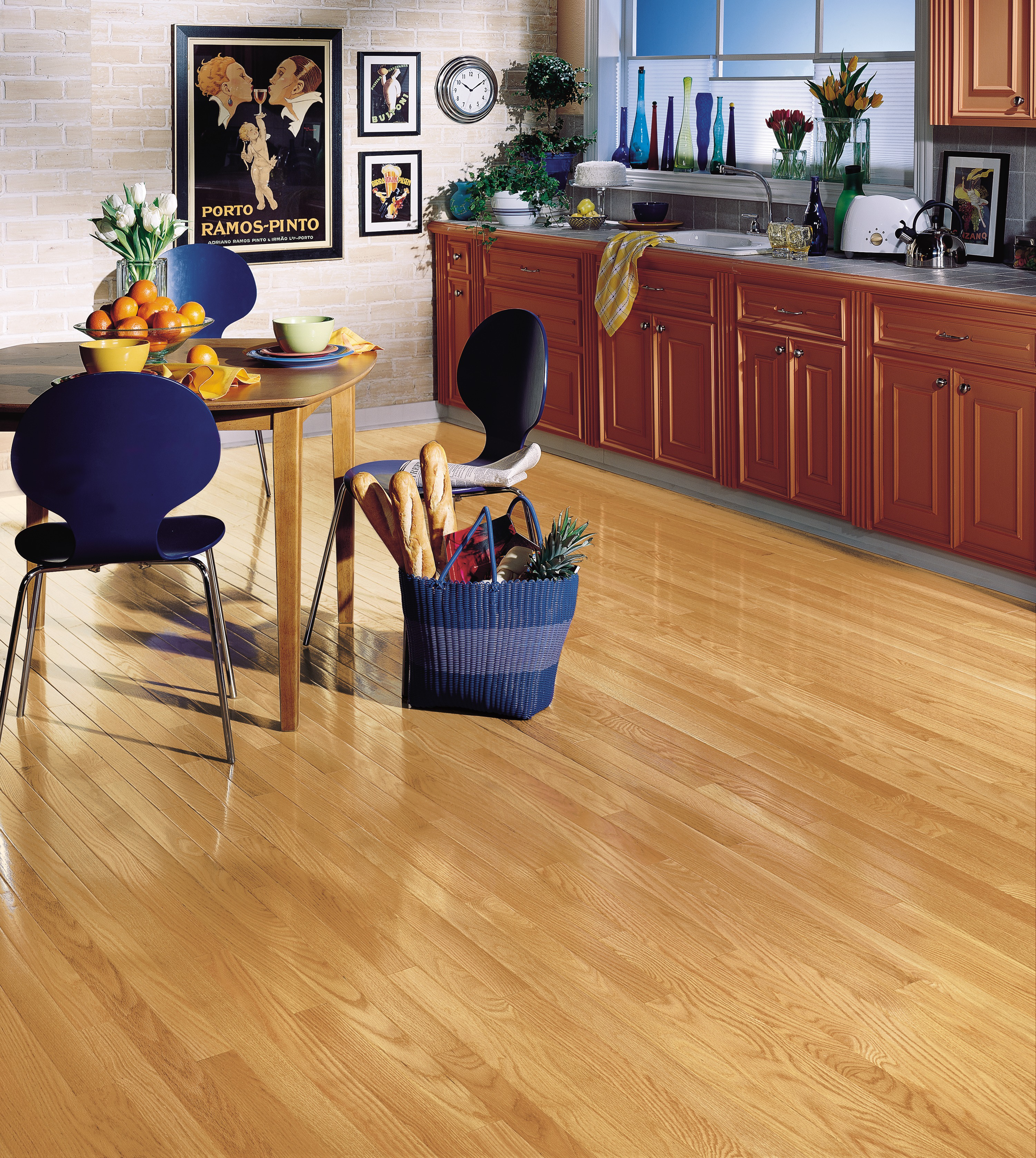 Bruce Solid Hardwood Flooring Oak Dundee Natural 2 1/4" CB210