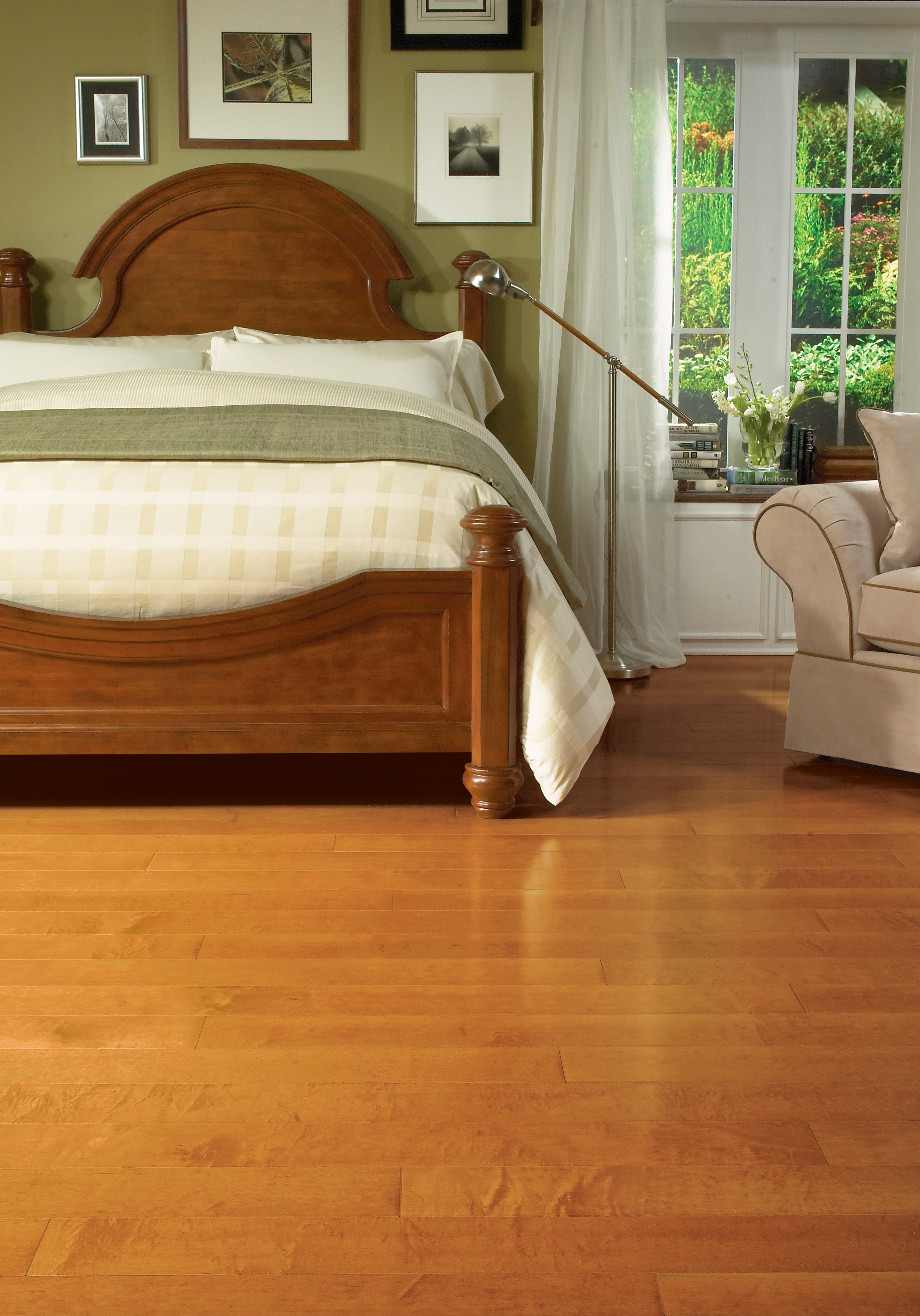 Bruce Engineered Hardwood Flooring Maple Turlington American Exotics Cinnamon 5" E4533EE